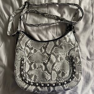 Jessica simpson snakeskin crossbody purse